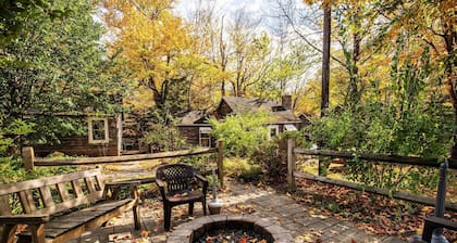 Serenity Peaks: Discover Cathedral Ledge at the Pemi Cabins!