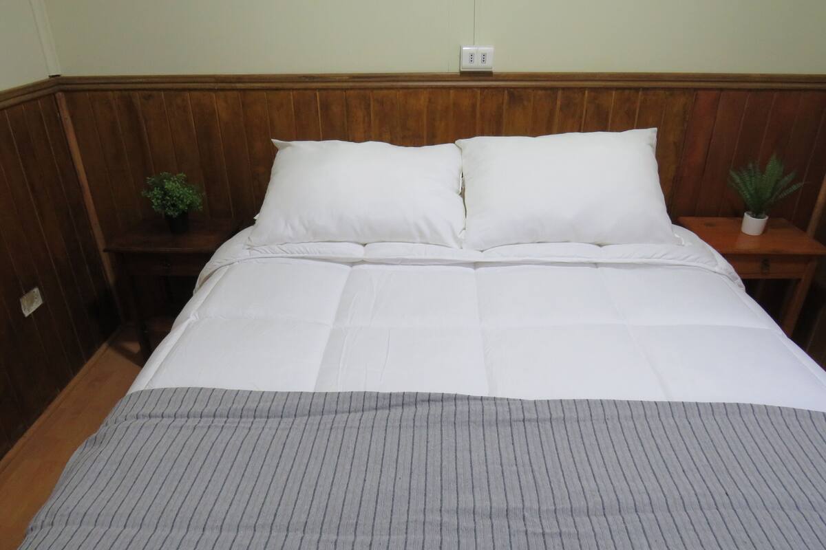 Basic Double Room, 1 Double Bed