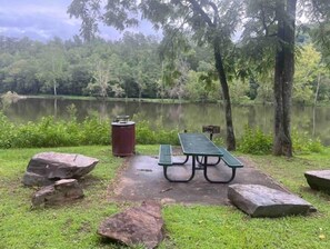 Outdoor dining - The Fishing Hole #4 Near Town (Bryson City)