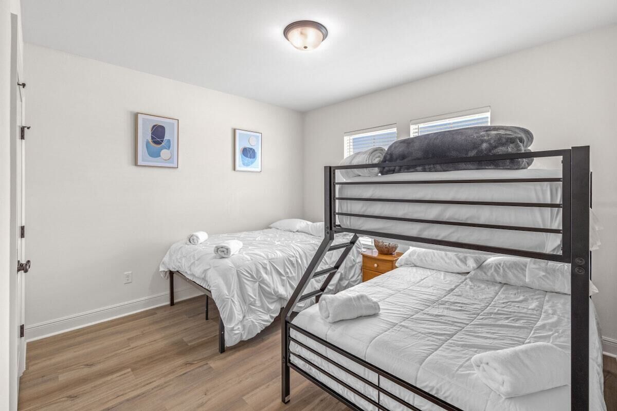 4 Schlafzimmer, Bügeleisen/Bügelbrett, Reisekinderbett, kostenloses WLAN