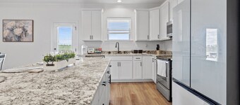 Sweet Life Family Haven by the Pondside  -  WCN232