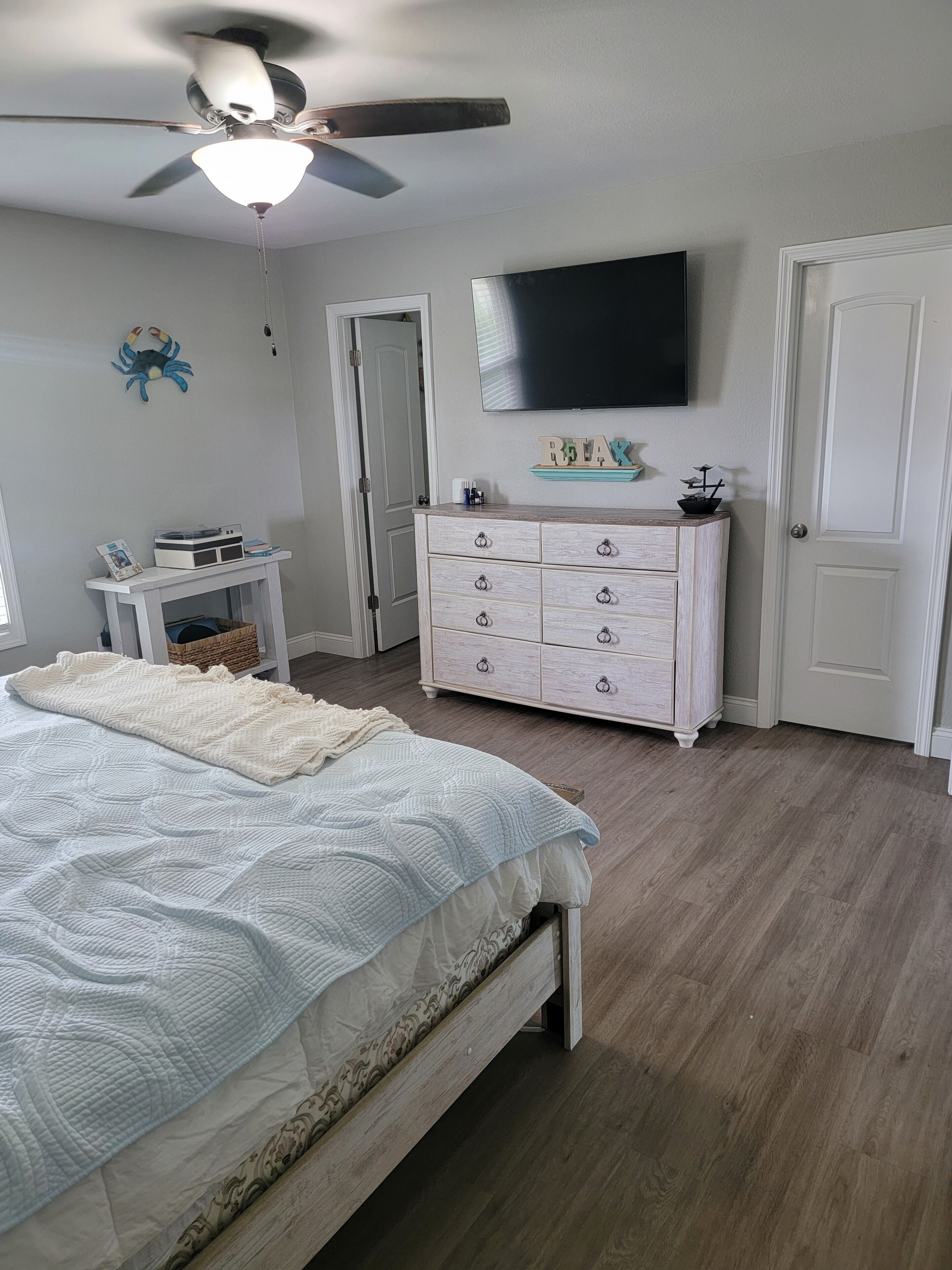 Pensacola Bay Gulf Coast Vibes NEW!  Multi level Bay Views with Boat Dock