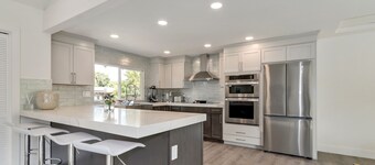 Village Homes: Elegant Serene Retreat