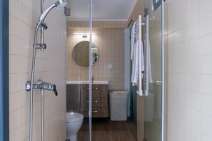 Hair dryer, towels, soap, toilet paper - Casota - Lusitália Eden (Sintra)