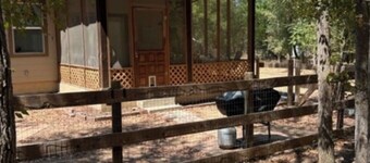 Modern home - quiet neighborhood