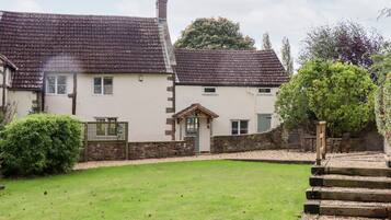 Cottage | Bahagian luar