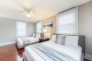 2 bedrooms, iron/ironing board, free WiFi, bed sheets