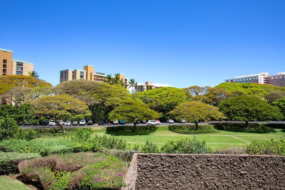 Condo (1 Bedroom) | Front of property