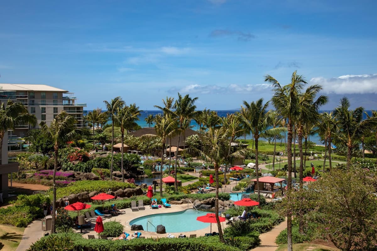 Condo (2 Bedrooms) | Front of property