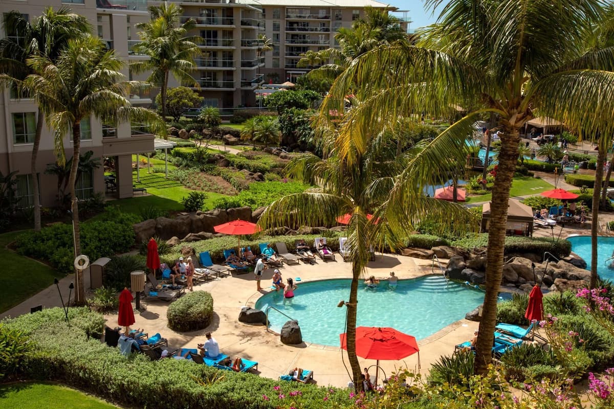 Condo (3 Bedrooms) | Front of property