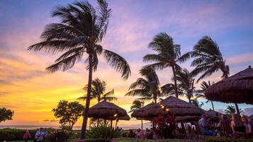Deluxe Villa, 2 Bedrooms (Ocean View, Sleeps 6 (HKK-242)) | Front of property