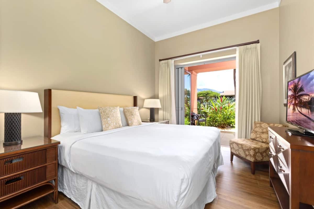 2 habitaciones, tabla de planchar con plancha y ropa de cama
