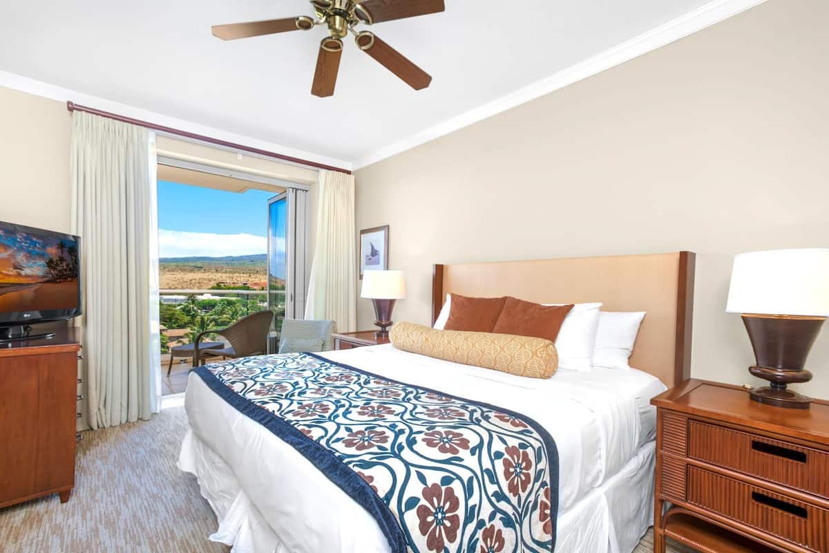 วิลล่า, 1 ห้องนอน (Mountain View, Sleeps 4 (HKK-730)) | 2 ห้องนอน, เตารีด/โต๊ะรีดผ้า, ผ้าปูที่นอน