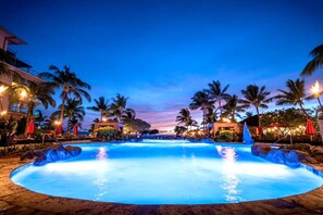 Outdoor pool, a waterfall pool, pool umbrellas, sun loungers - Honua Kai Konea Resort by KBM (Kaanapali)