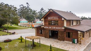 Mặt tiền nơi lưu trú