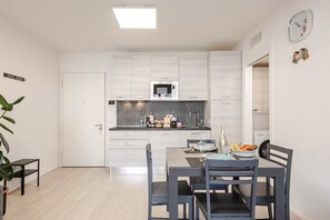Dining - BENINI HOLIDAYS: VILLA SAN PIETRO (Arco)