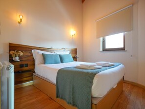 2 Schlafzimmer, Bügeleisen/Bügelbrett, Internetzugang, Bettwäsche