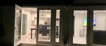 New Private house in historic area- Pasadena