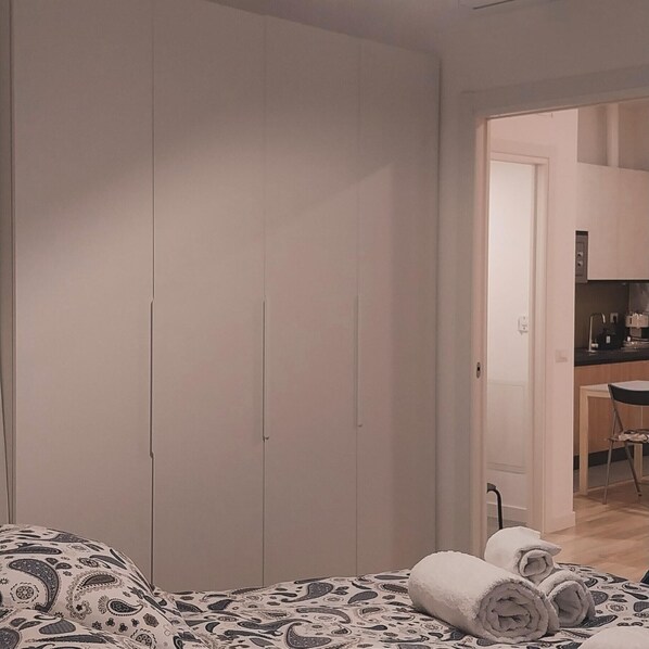 1 bedroom, iron/ironing board, travel crib, free WiFi