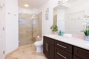 Bathroom - Beautiful modern 3bed 3 bath duplex (Chicago)