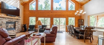 Kenner Retreat! Fire Pit!