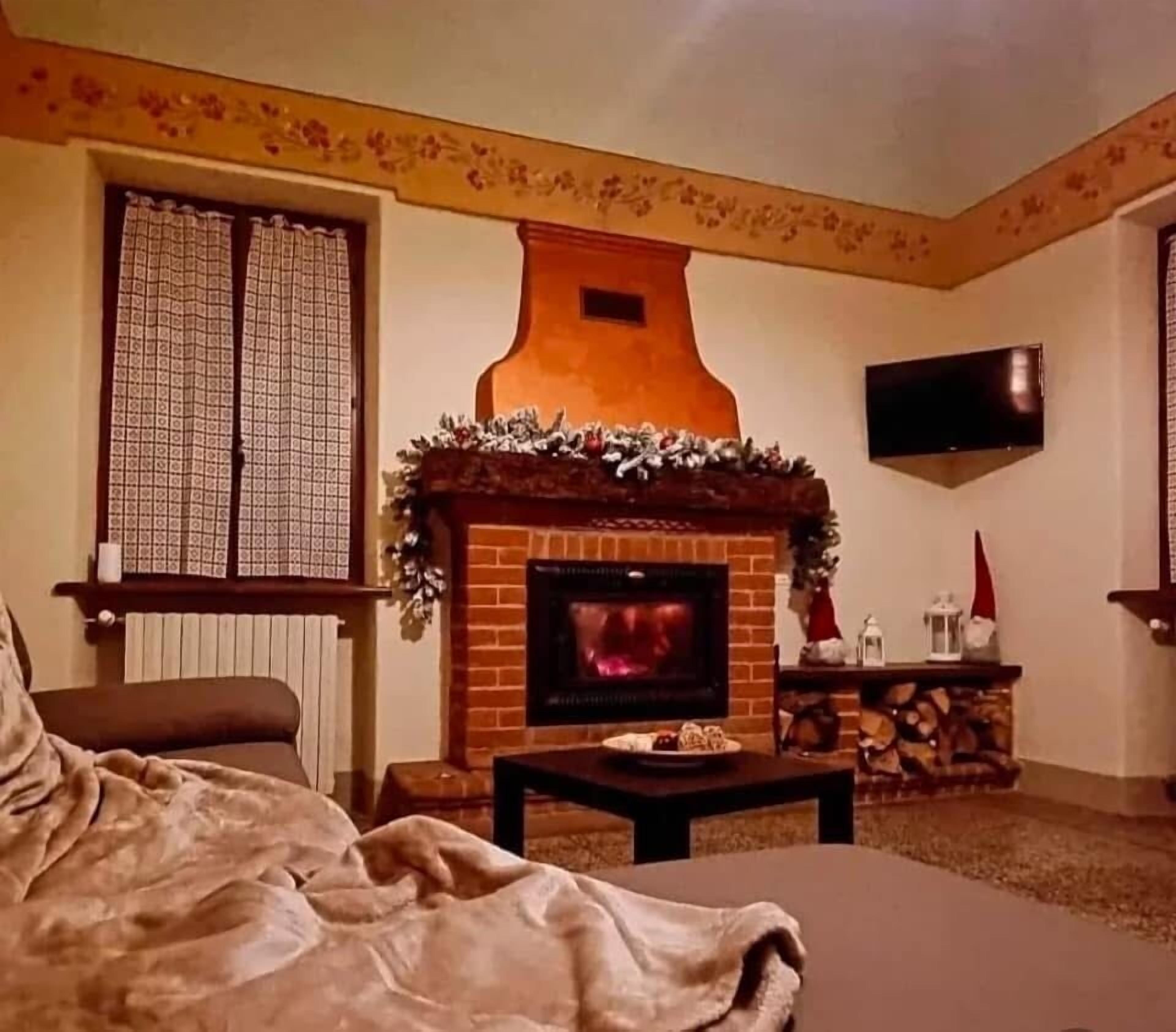 Smart-TV, Kamin