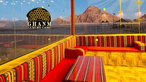 Reception - Ghanm Luxury Camp Glamping (Wadi Rum)