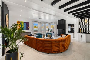Living room - Escape Island  (Palm Springs)