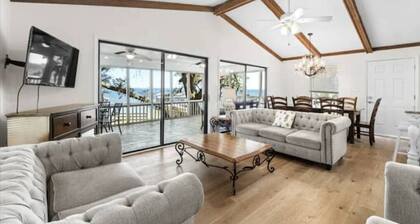 The Rune - Waterfront Home
private beach & boat slip, 3300sq ft, large yard