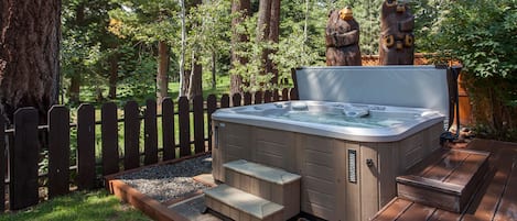 Bain à remous extérieur