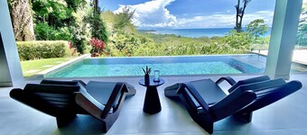 Outstanding High End Luxury, Most Convenient Location and World Class Ocean View