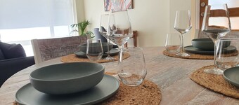 Luxurious Countryside Retreat - Visit our acreage property!😊