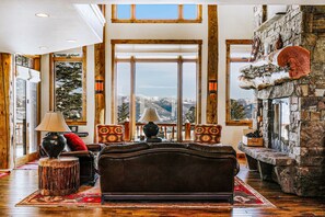 Fernseher, DVD-Player, Bücher