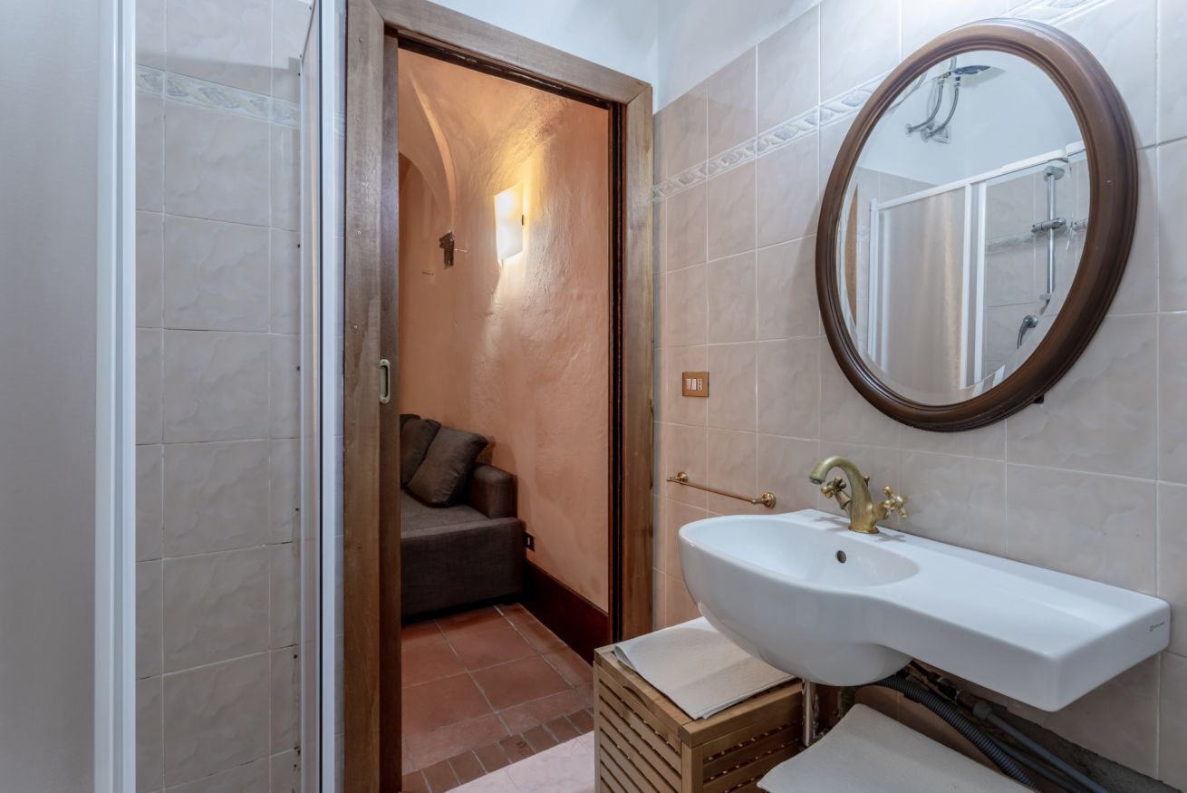 Dusche, Haartrockner, Bidet