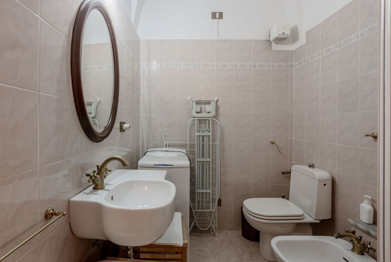 Doccia, asciugacapelli, bidet