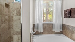 Shower, towels - Family Comfort • Gas Fires + Grill • Playground • Full A/C + Heat (Flagstaff)