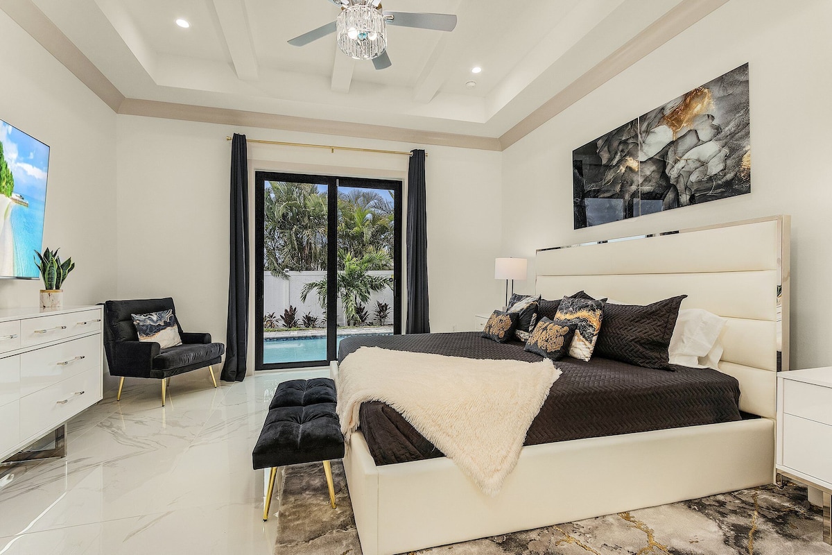 Photo 26 of Naples Vibes! Close to the 🏖️! Heated Pool&Spa, Lanai, Grill! Two Kings! Arcade!