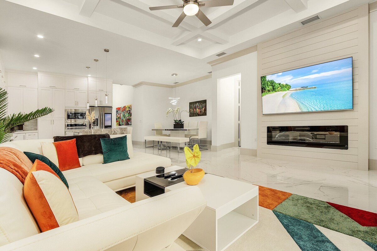 Photo 21 of Naples Vibes! Close to the 🏖️! Heated Pool&Spa, Lanai, Grill! Two Kings! Arcade!