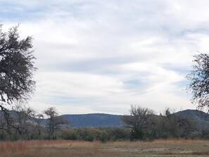 Property grounds - Primitive Camping⛺️Under the Stars🌠 
5 minutes to Bandera! (Bandera)