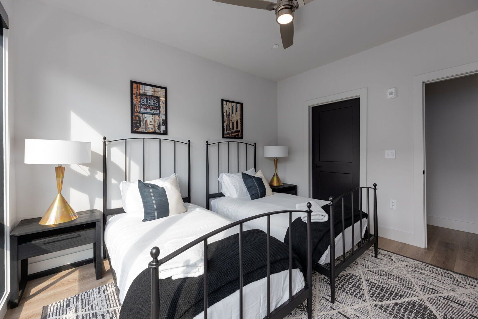 2 bedrooms, iron/ironing board, free WiFi, bed sheets
