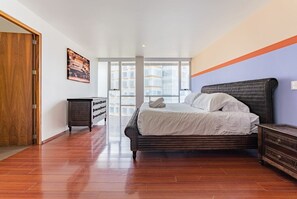 3 chambres, fer et planche à repasser, Wi-Fi, literie fournie
