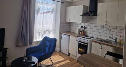 Beautiful 1-Bed Apartment in Cork