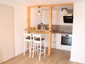 Frigorífic, forn, placa de cuina i rentaplats