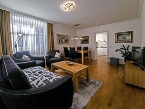 TV - Apartment 'Ferienwohnung S5' with Wi-Fi (Lindau am Bodensee)