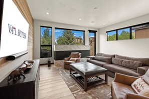 TV, fireplace - New Modern Condo minutes from Beaver Creek! Basecamp 14C (Avon)