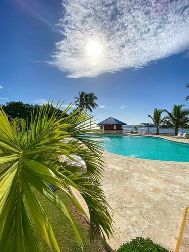 Amazing Views Ocean Front Condo!