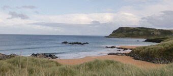 SHORE ROAD, pet friendly, with a garden in Culdaff, County Donegal