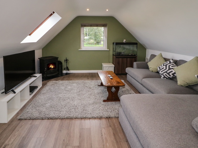 Shore Road, Pet Friendly, With A Garden In Culdaff, County Donegal - 아일랜드