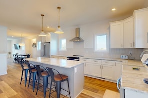 Fridge, microwave, oven, stovetop - Luxury Home w/Elevator, Large Kitchen, Garage, EV Charger, 2 Decks, Quiet Area (Carolina Beach)