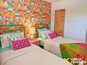 3 bedrooms, desk, WiFi